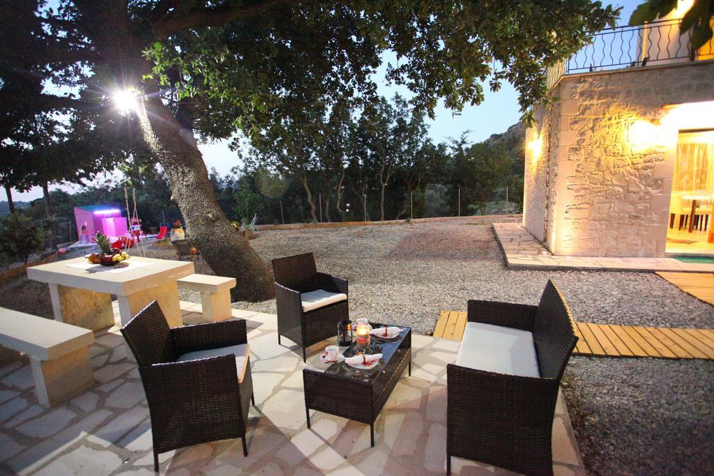 Villa Athina Aryiroúpolis Camera foto