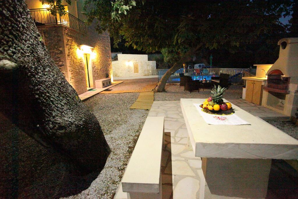 Villa Athina Aryiroúpolis Camera foto