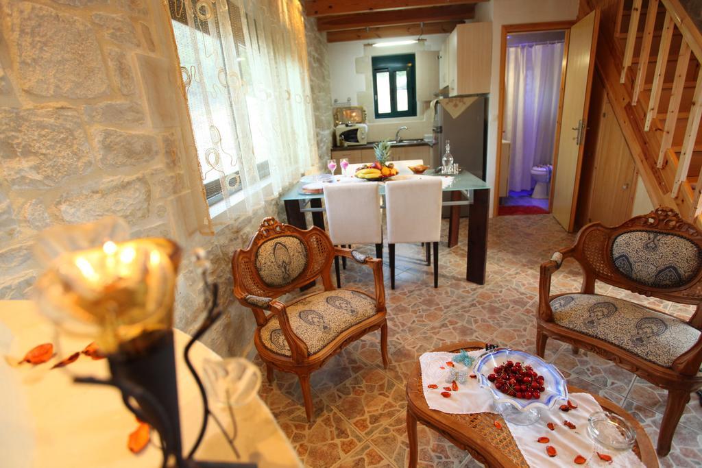 Villa Athina Aryiroúpolis Camera foto