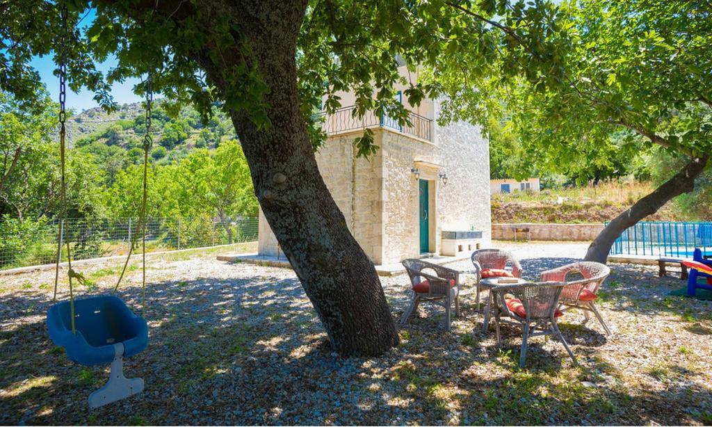 Villa Athina Aryiroúpolis Camera foto
